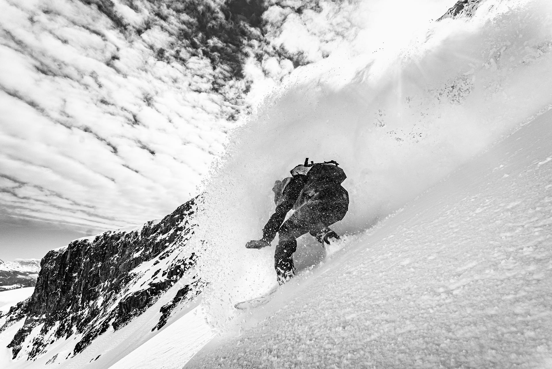 Snowboarder Wintersport in den Alpen Wintersport Aktien Weiße Arena Gruppe Investments